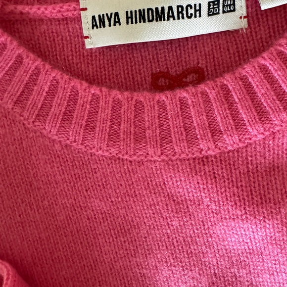 UNIQLO x ANYA HINDMARCH Pink Cashmere Sweater Sz S - Picture 4 of 7
